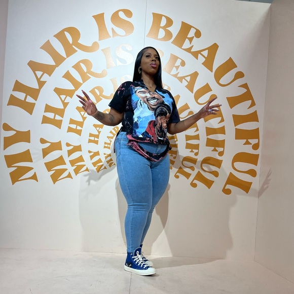 Meet your Posher, Andra - Picture 3 of 4